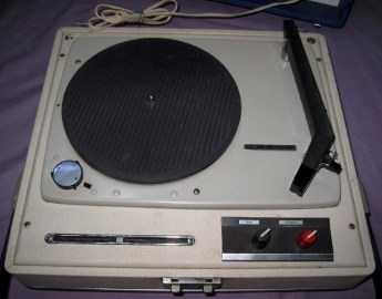 Tocadiscos Cosmo 1100 (2)